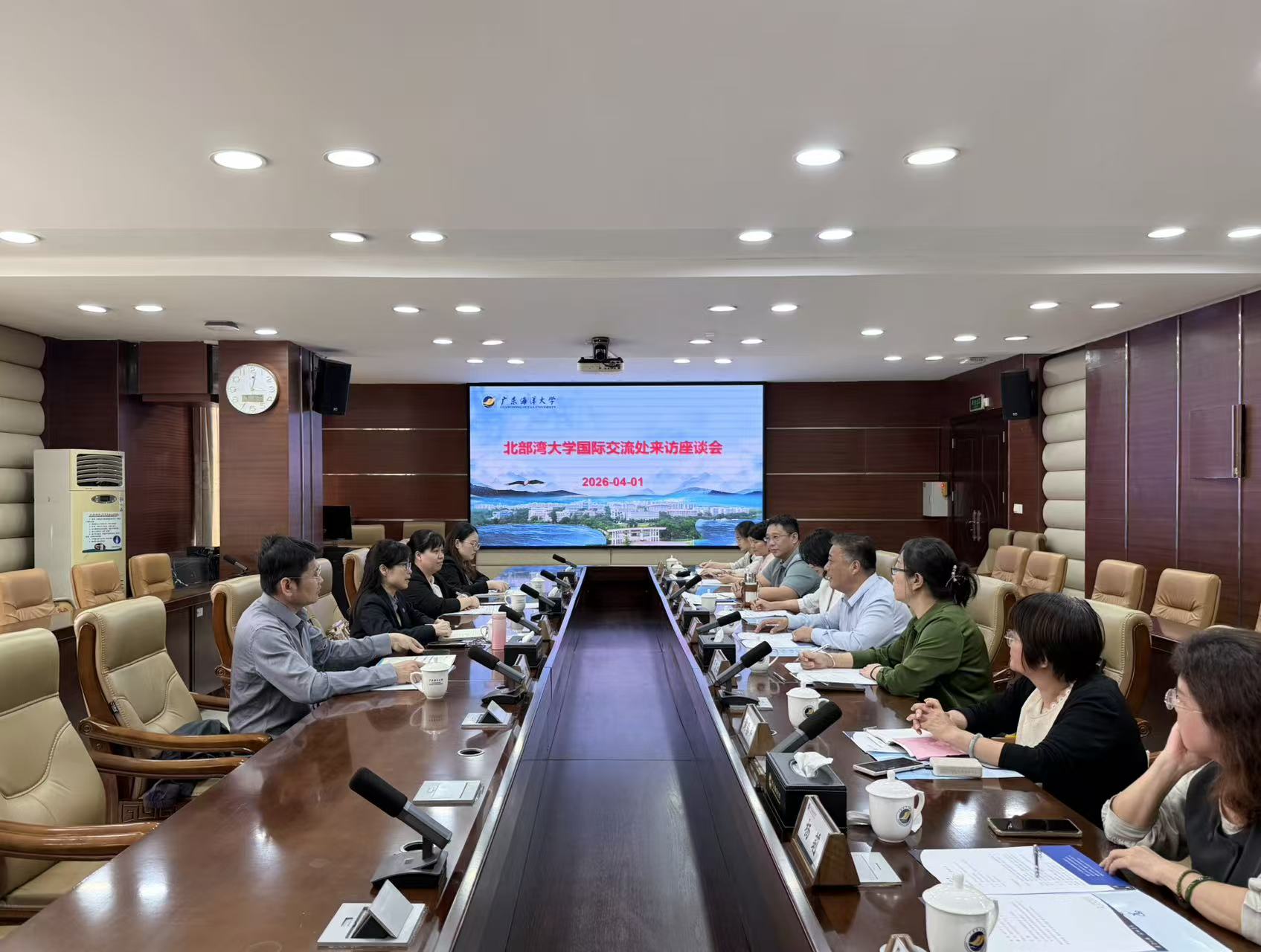 英国上市公司365