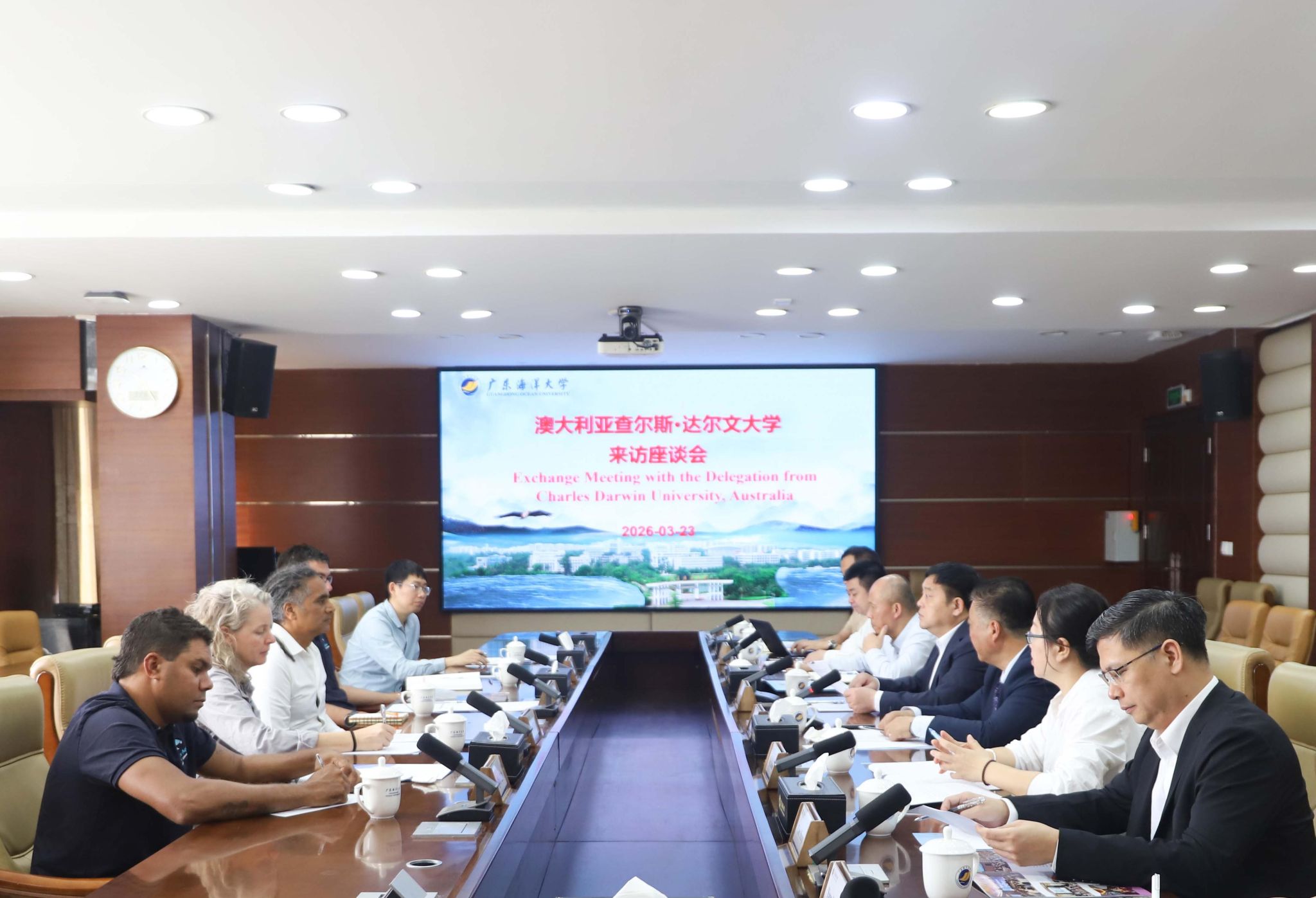 英国上市公司365