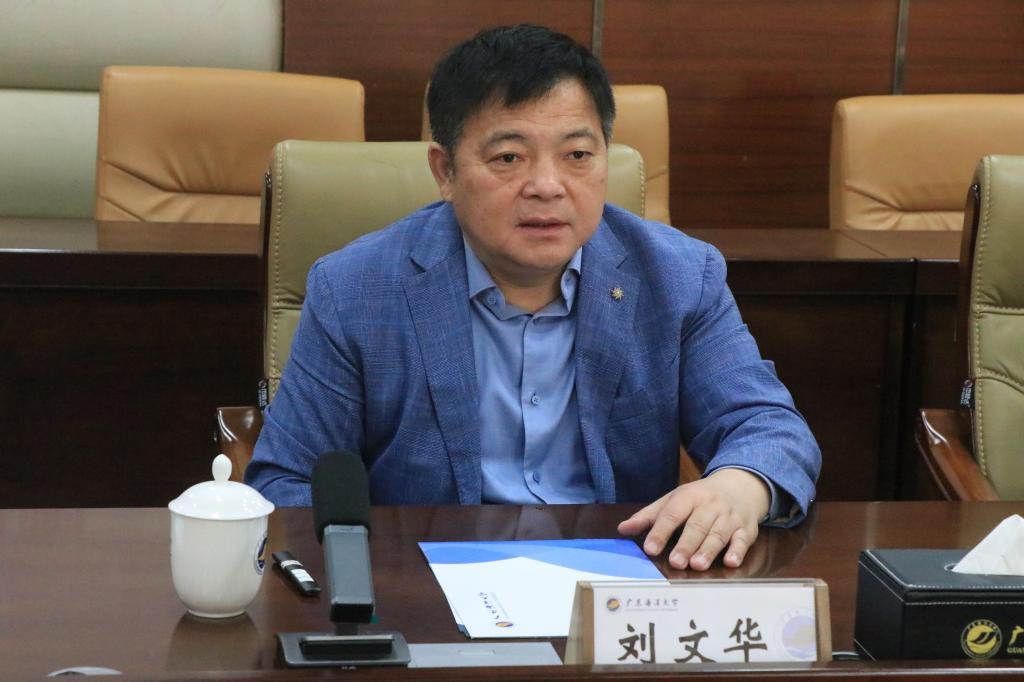 英国上市公司365